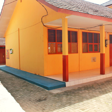 Gedung E Sekolah
